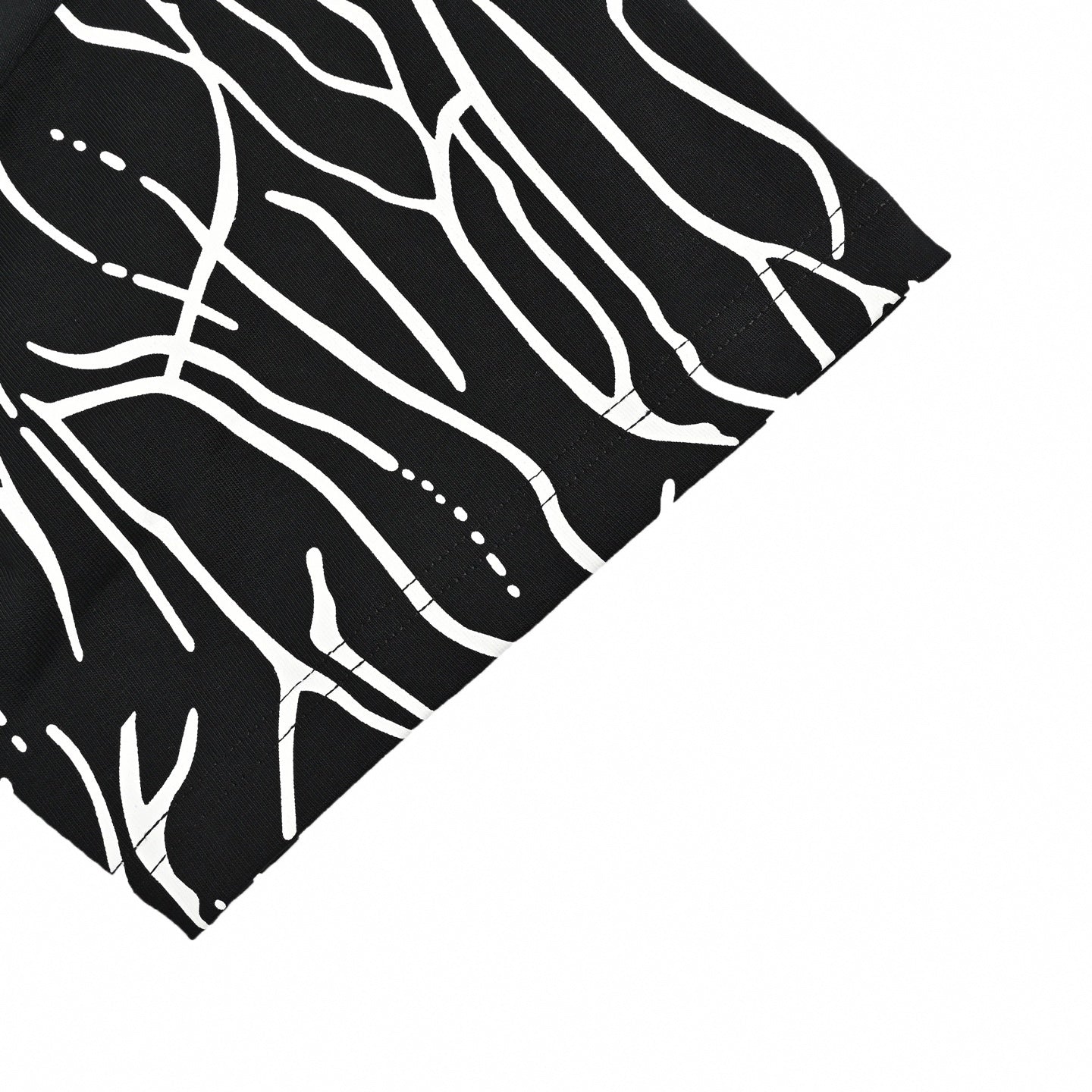 Abstract Line Print Logo T-Shirt