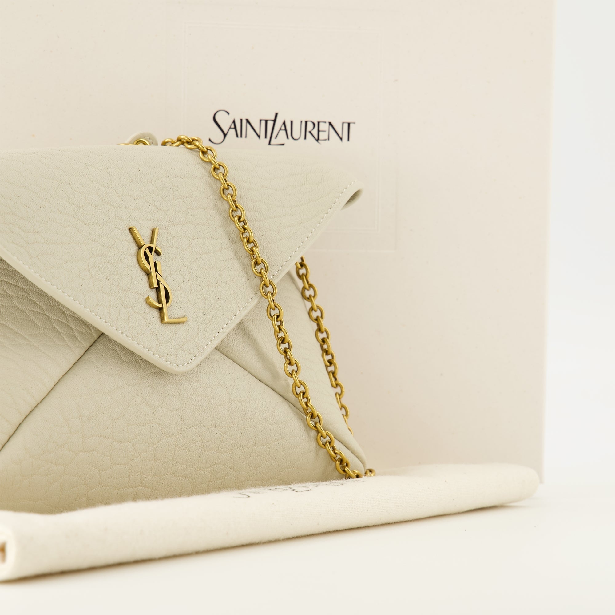 Cassandre Chain Pouch