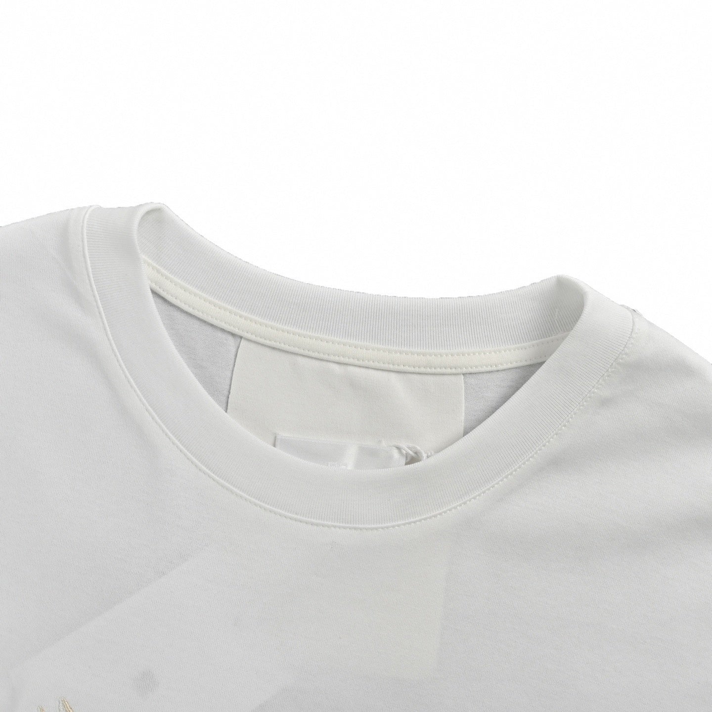 Embroidered Pegasus Crest T-Shirt | White