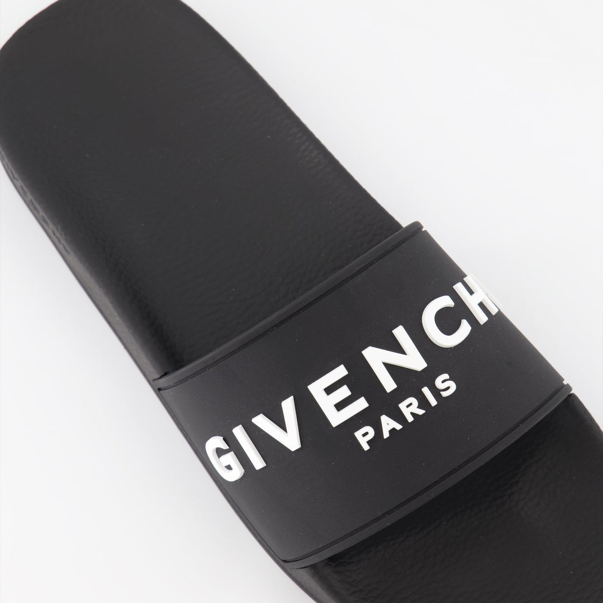 Logo sandals