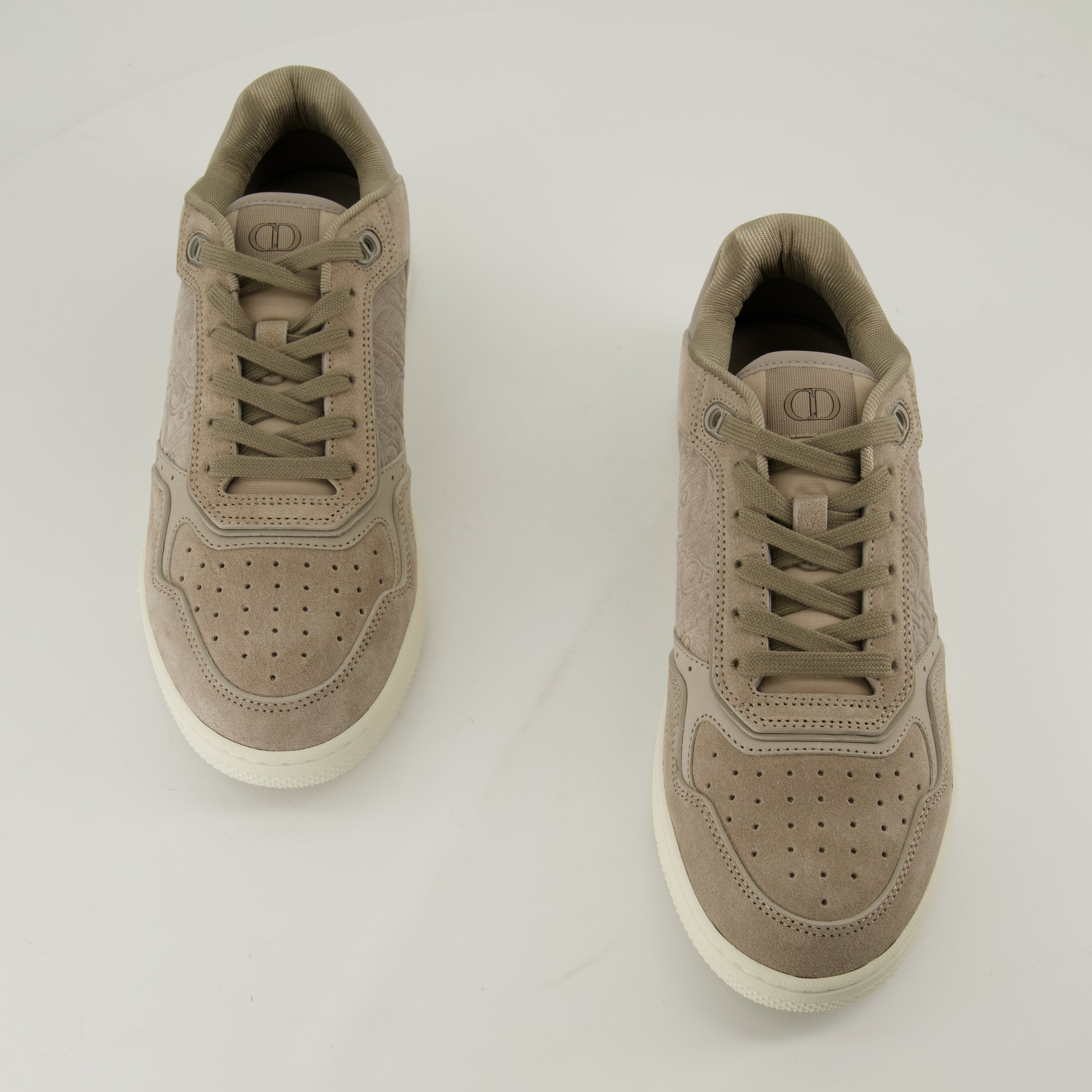 Baskets B27