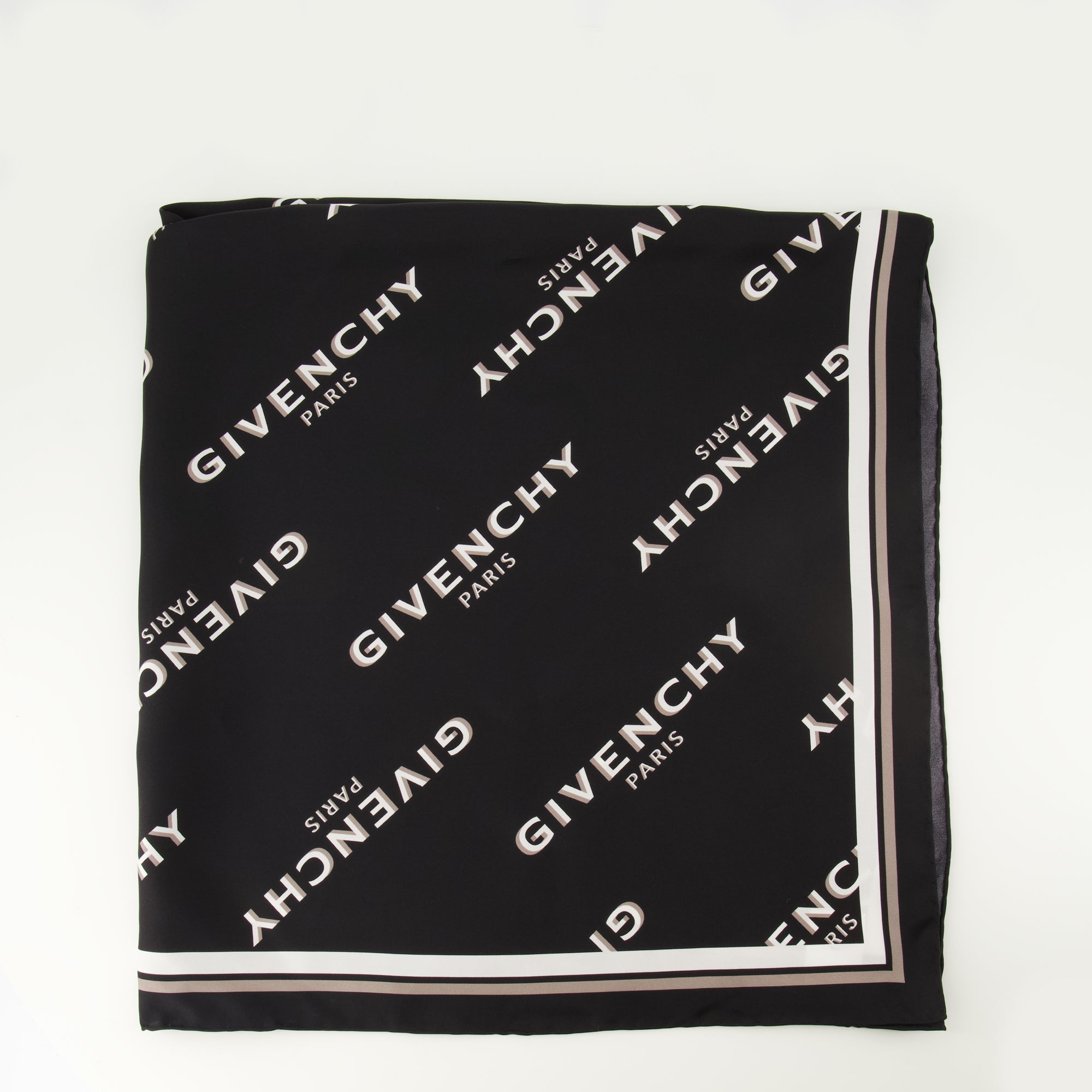 Carré de soie Givenchy Shadow