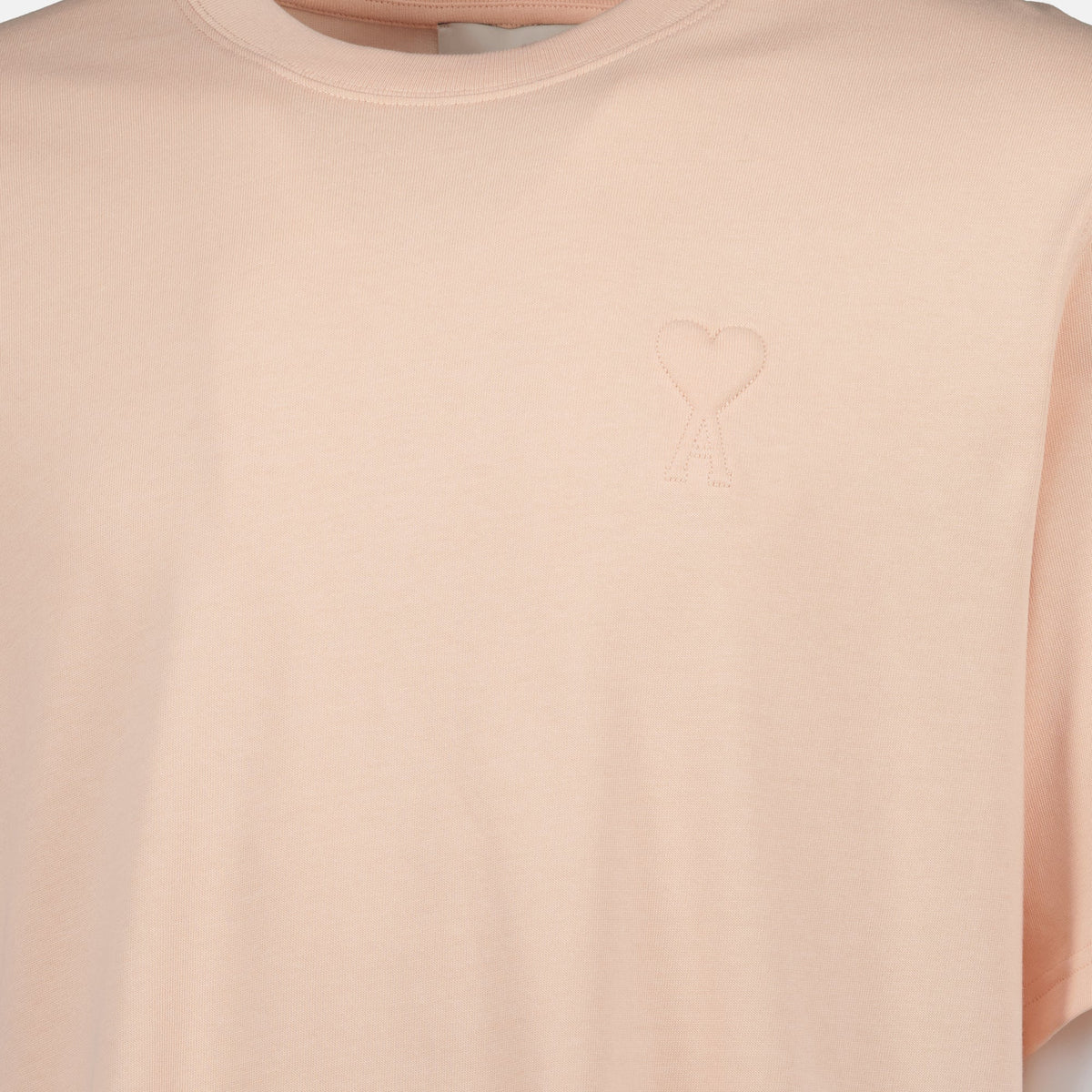 T-shirt logo