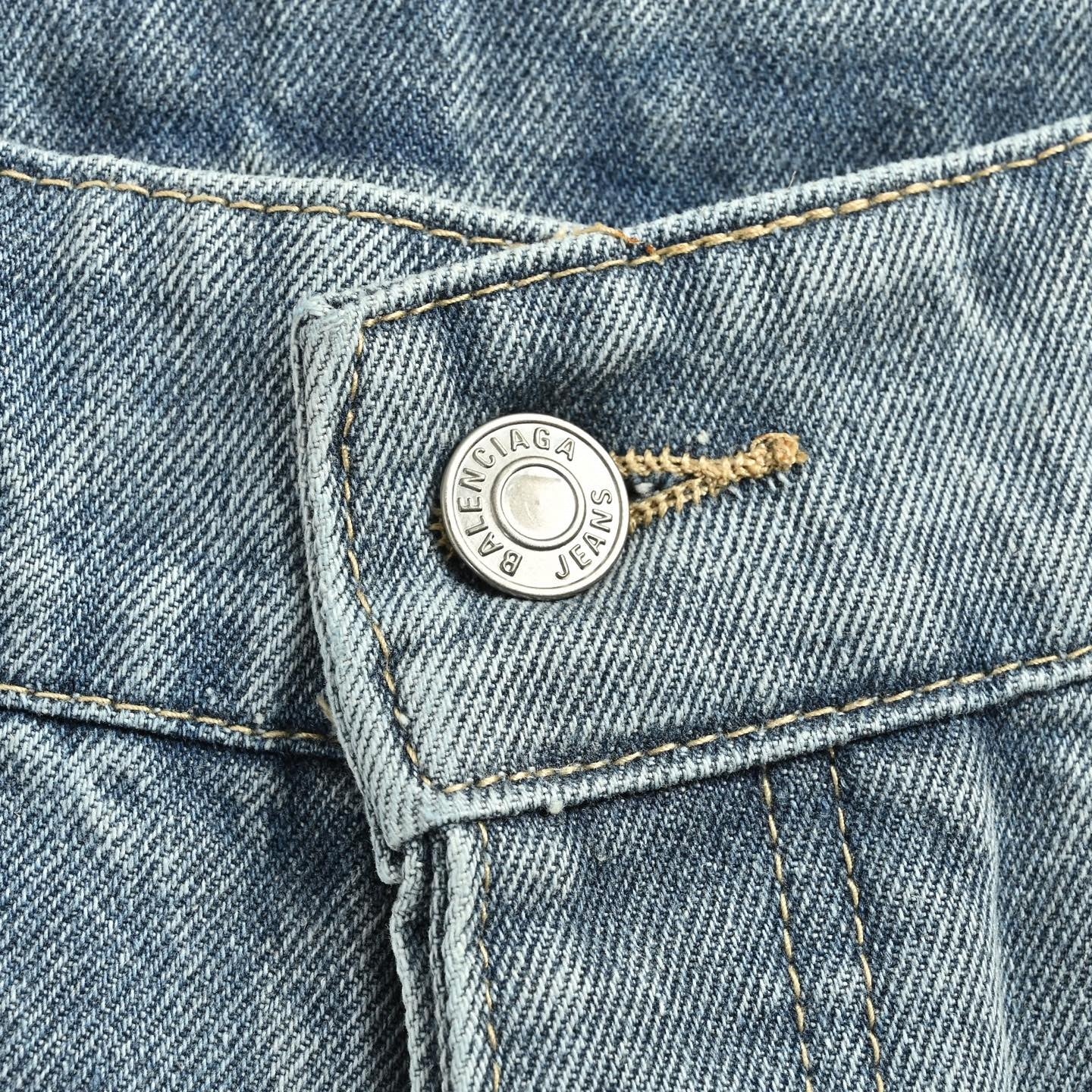 Oversized Distressed Denim Shorts | Light Blue Wash