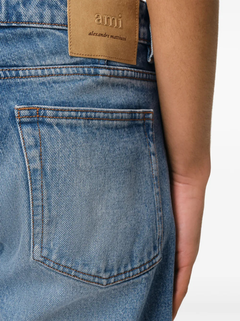 Straight Jeans