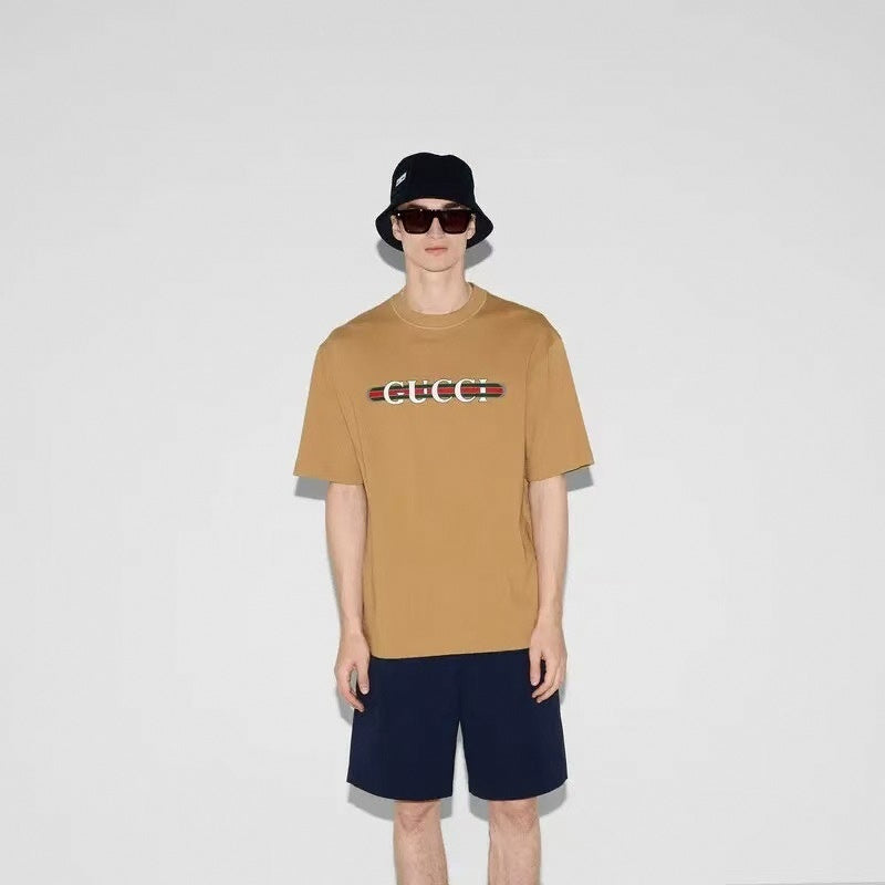 Web Stripe Logo T-Shirt | Camel