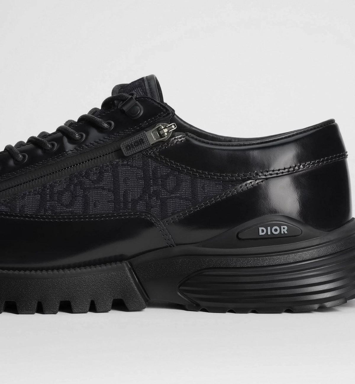 Carlo Derbies | Black