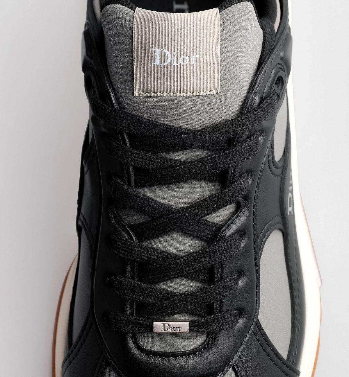 Mile Sneaker | Black & Grey