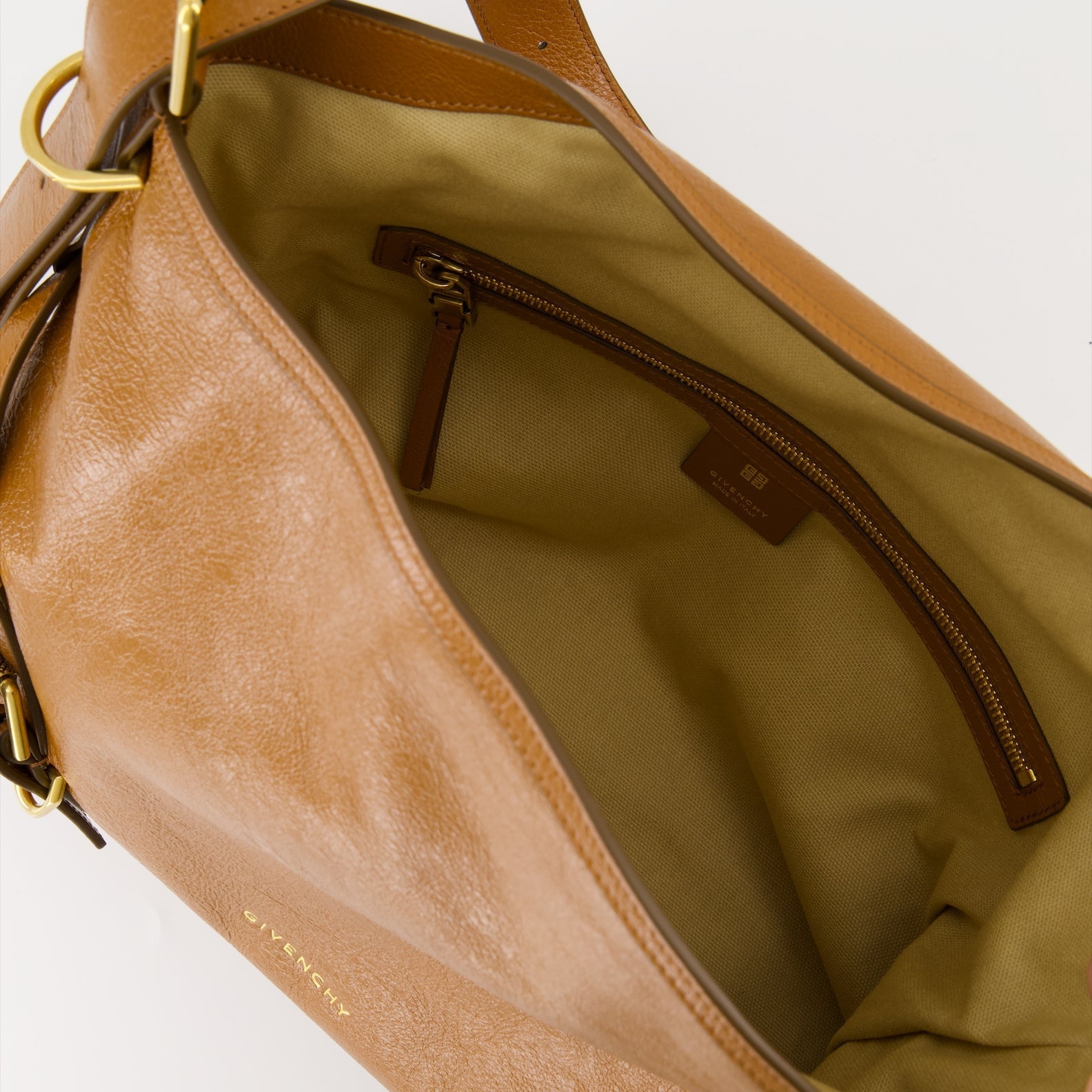 Voyou Leather Bag