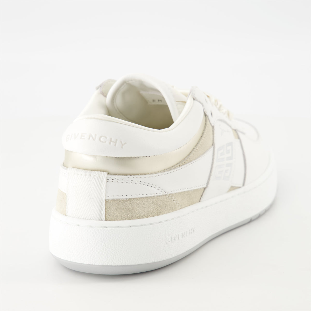 G Move Sneakers