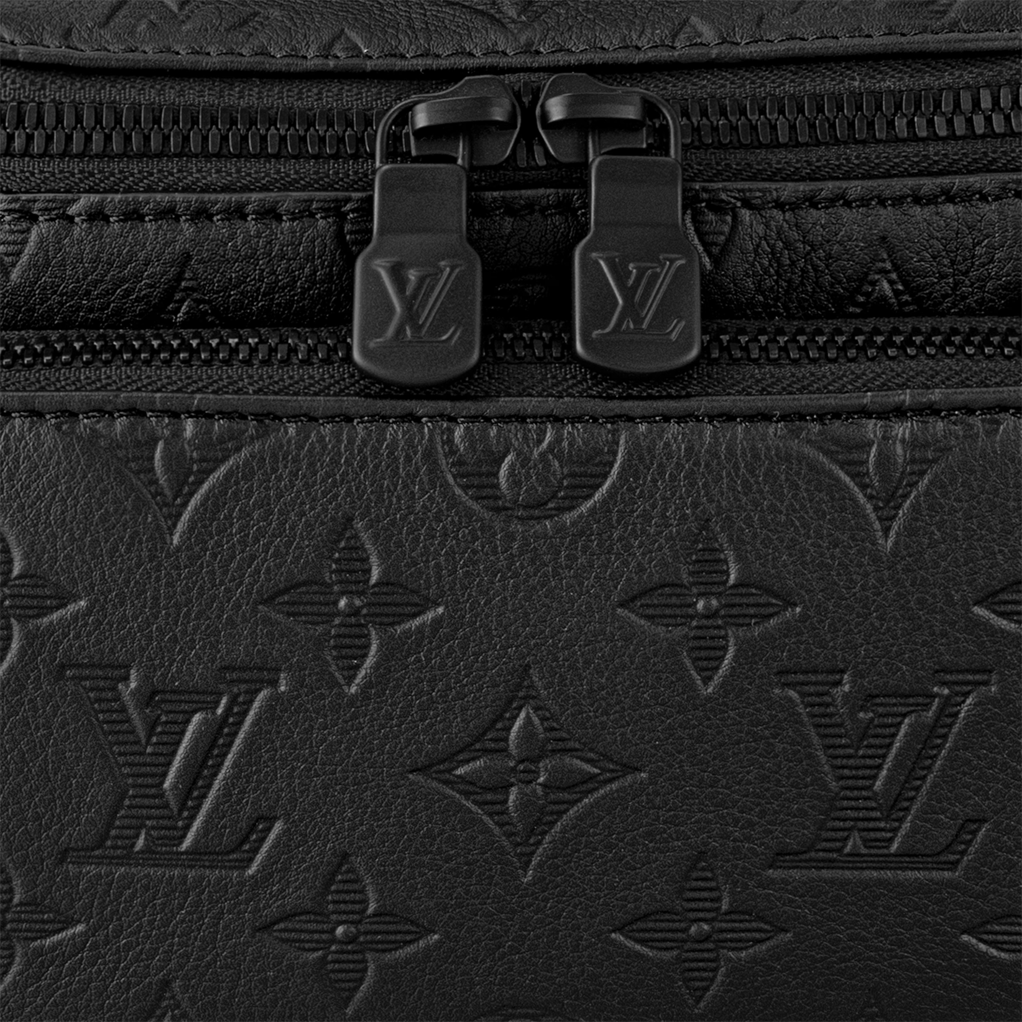 Rush Bumbag | Black & Navy