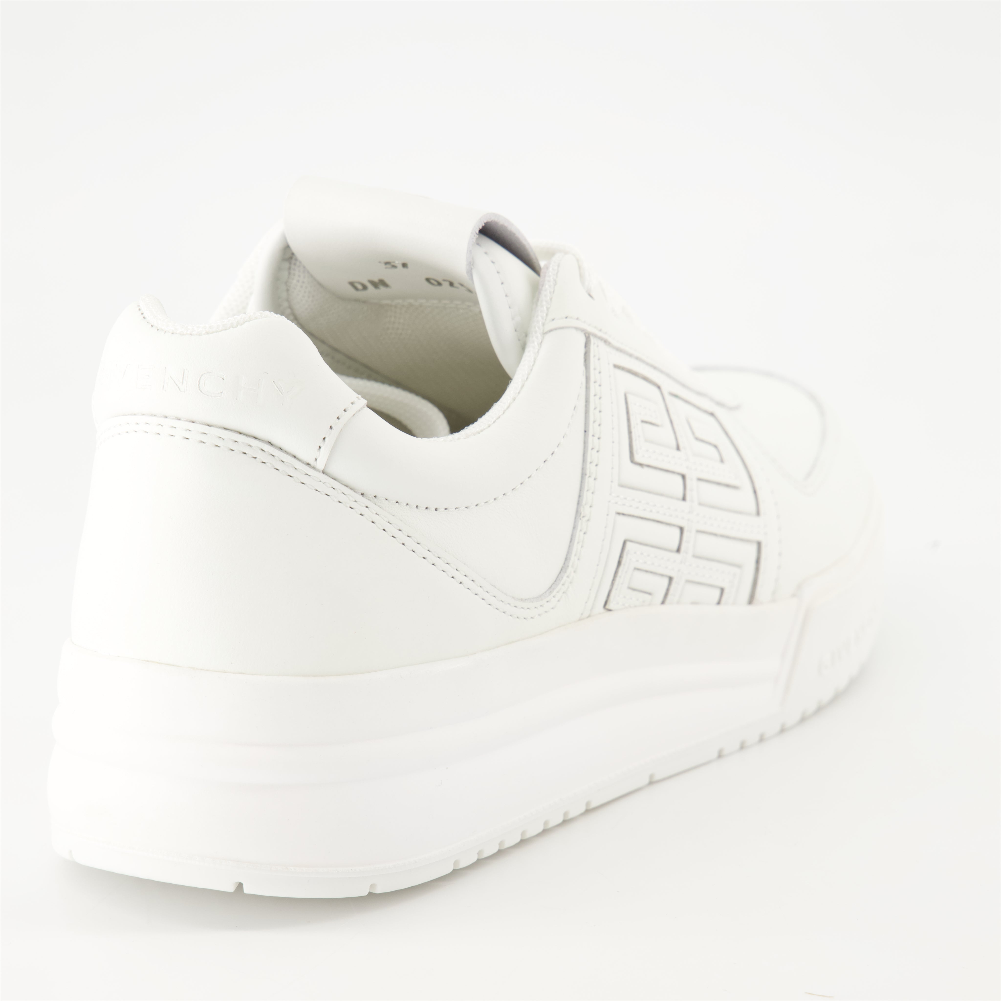 G4 Sneakers