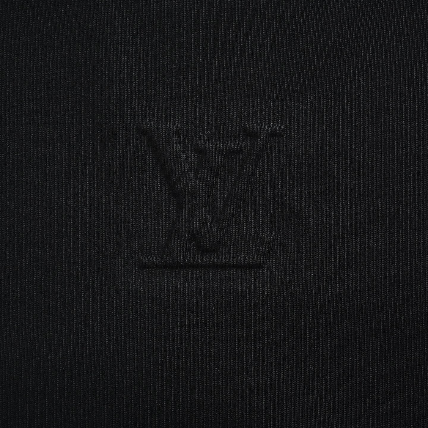 Embossed Logo Long-Sleeve T-Shirt - Black