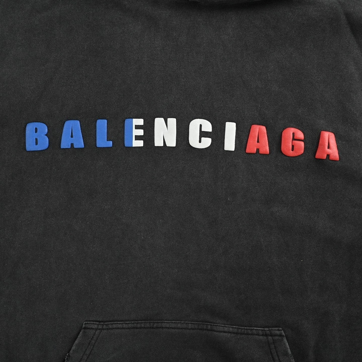 Tricolor 3D Logo Hoodie | Washed Black