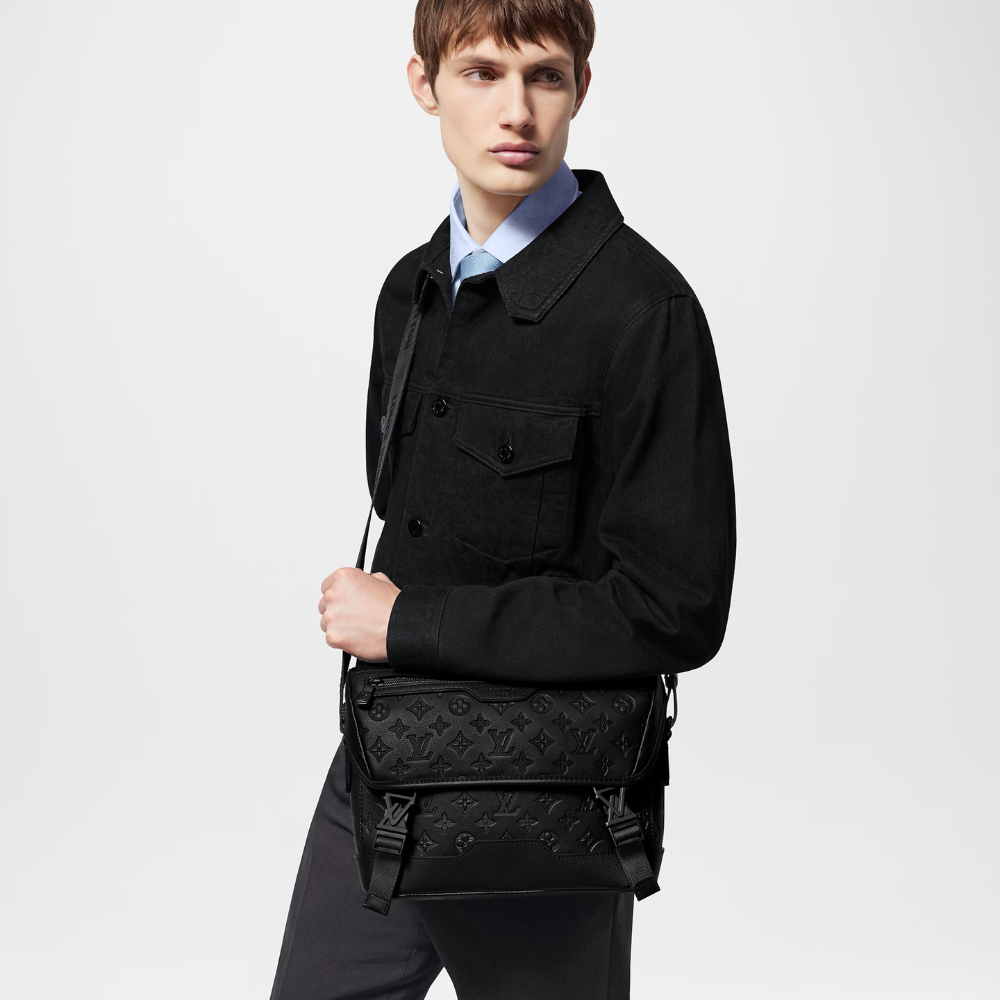 Messenger Voyager PM Bag | Black