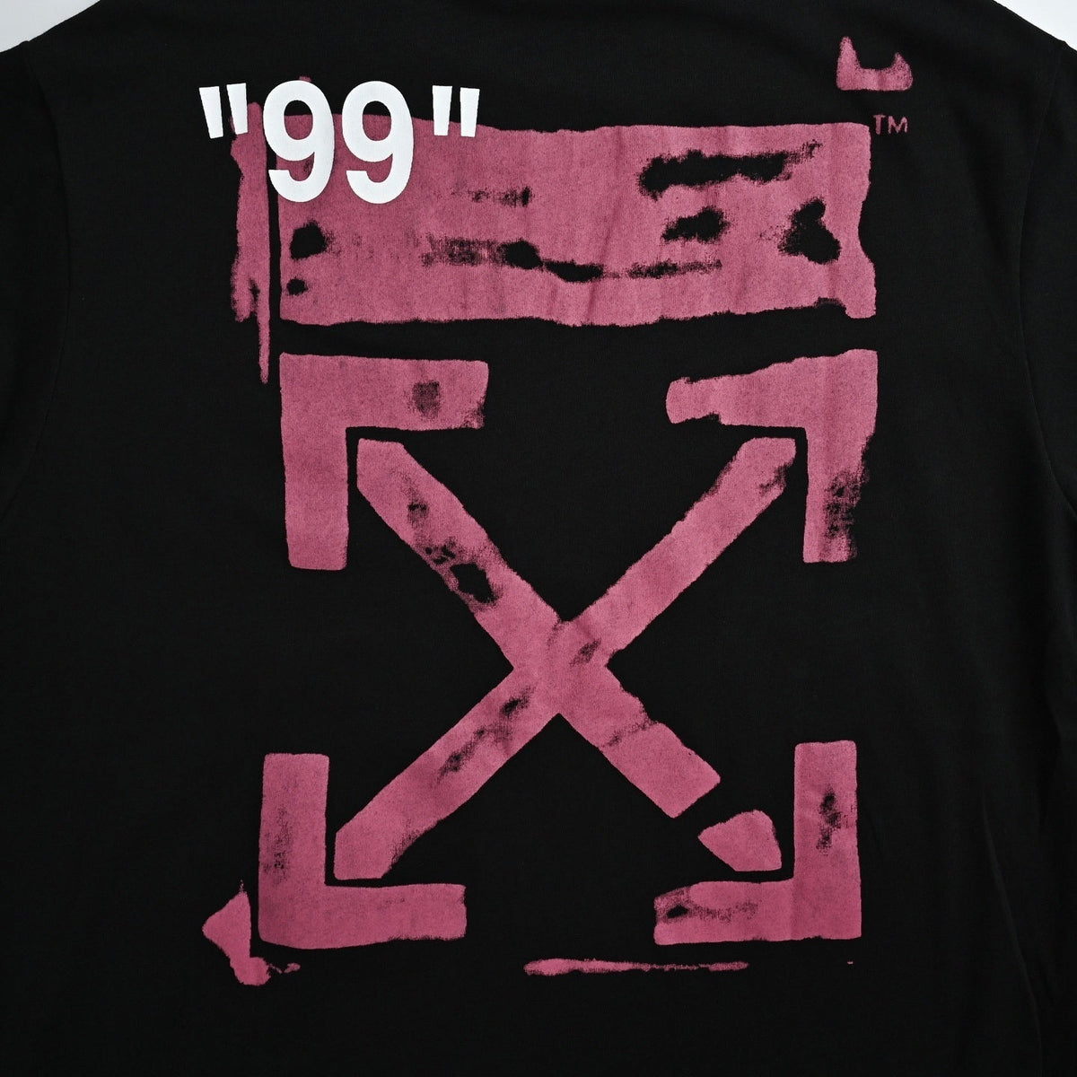 Impressionism Stencil Arrows T-Shirt - Black