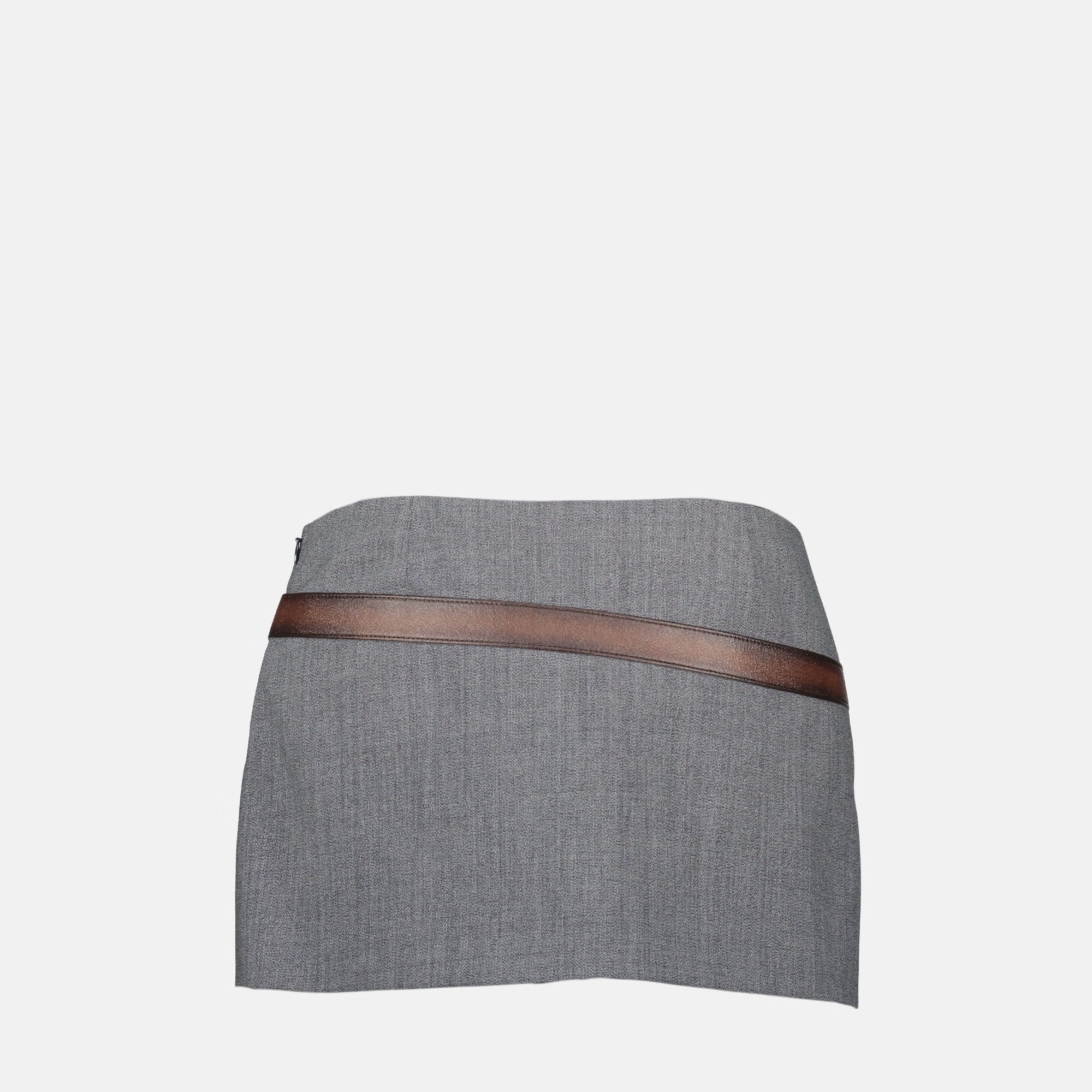 Mini skirt with belt