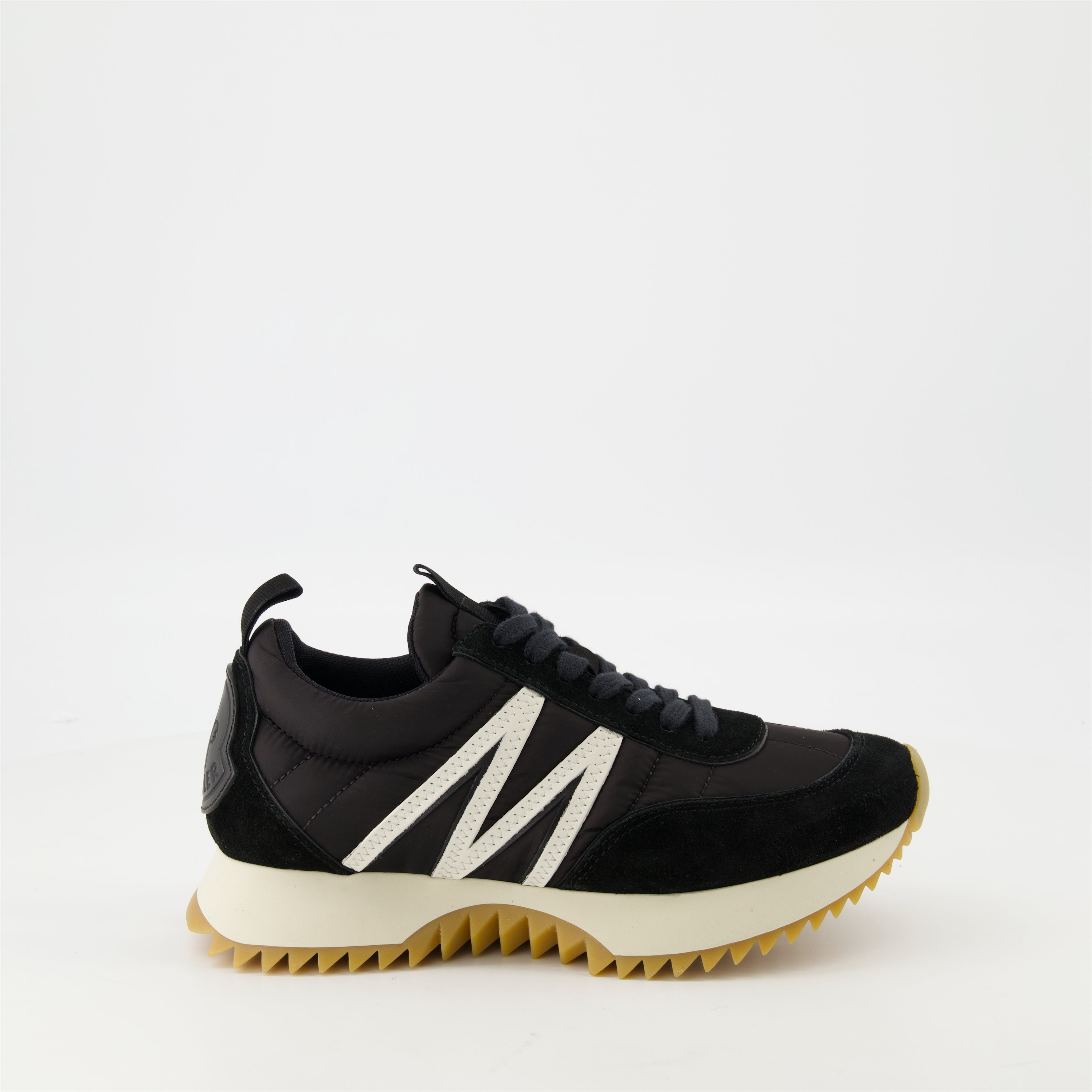 Pacey Sneakers
