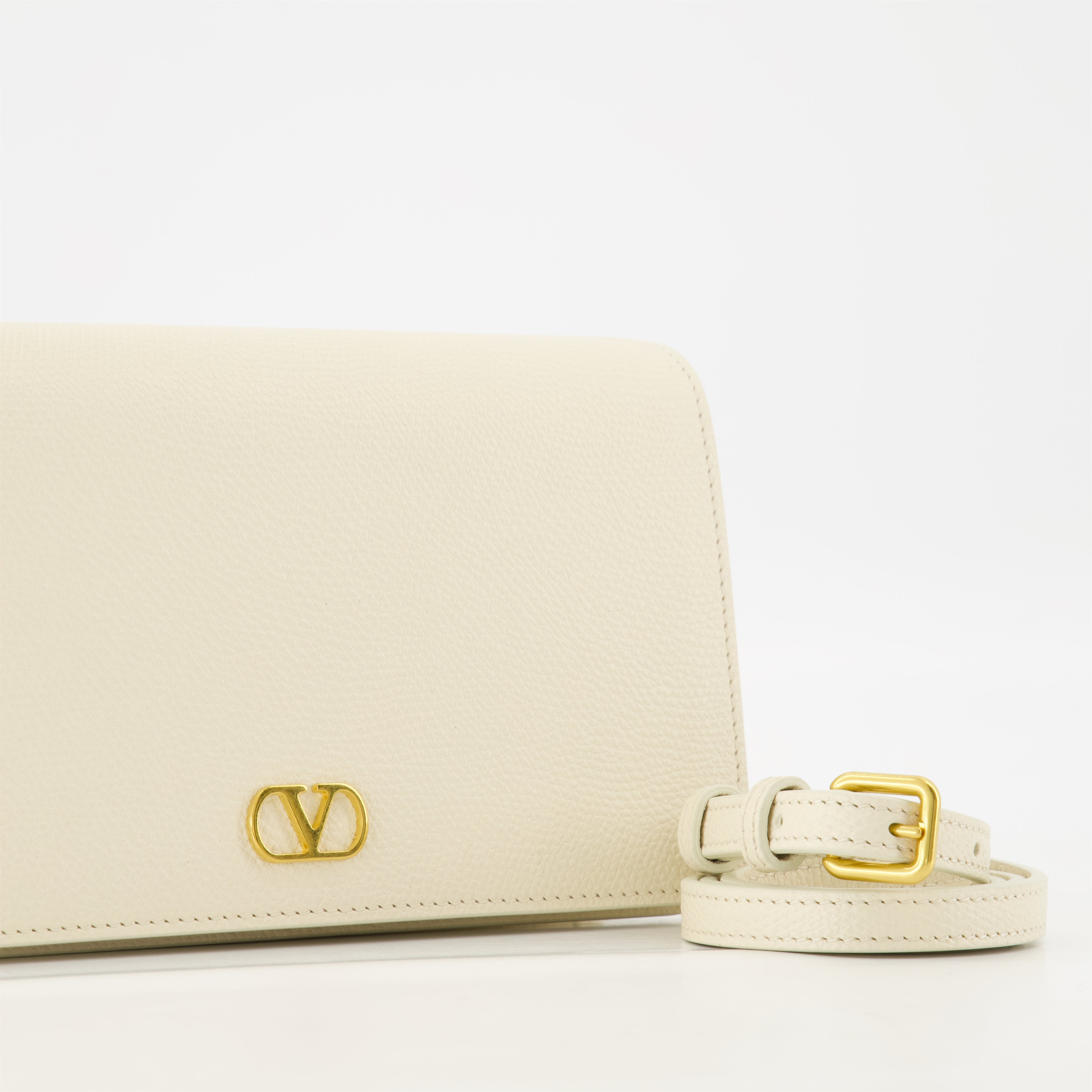 VLogo Pouch