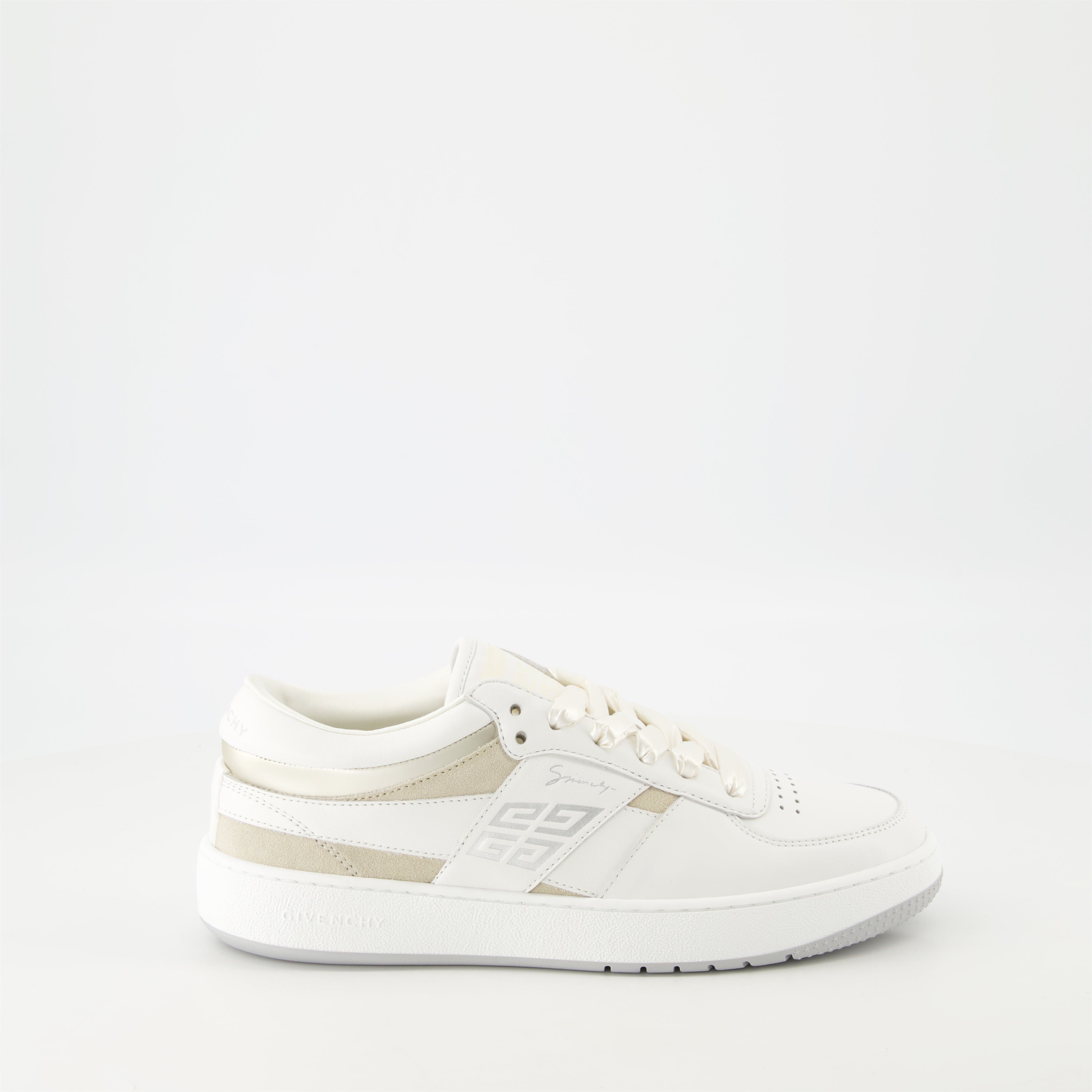 G Move Sneakers