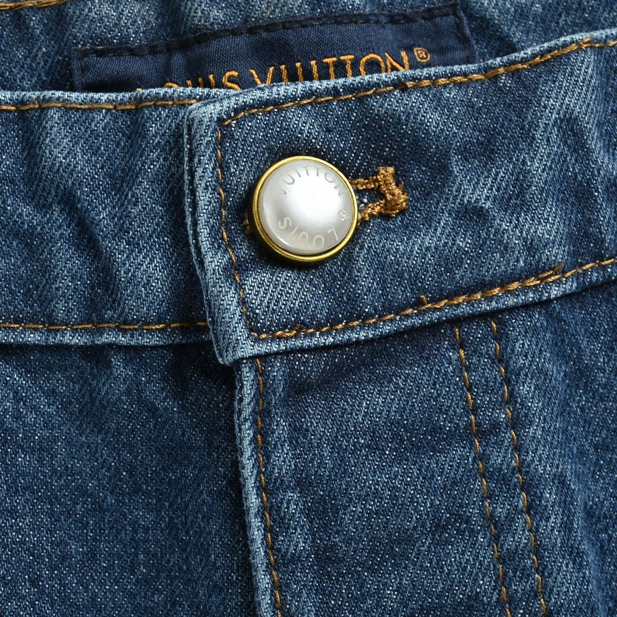 Embroidered LV Baggy Denim Shorts - Vintage Blue