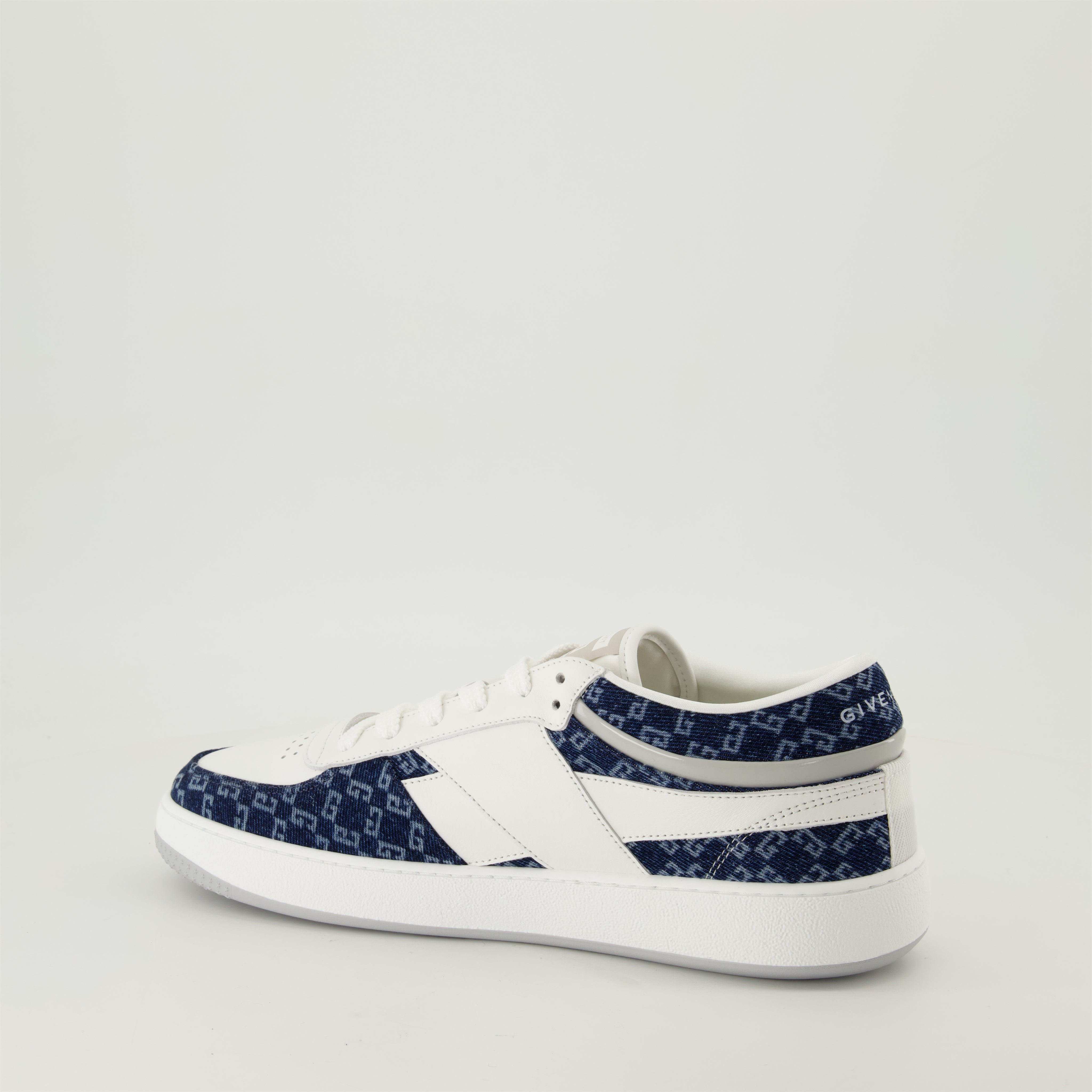 G-Move Sneakers