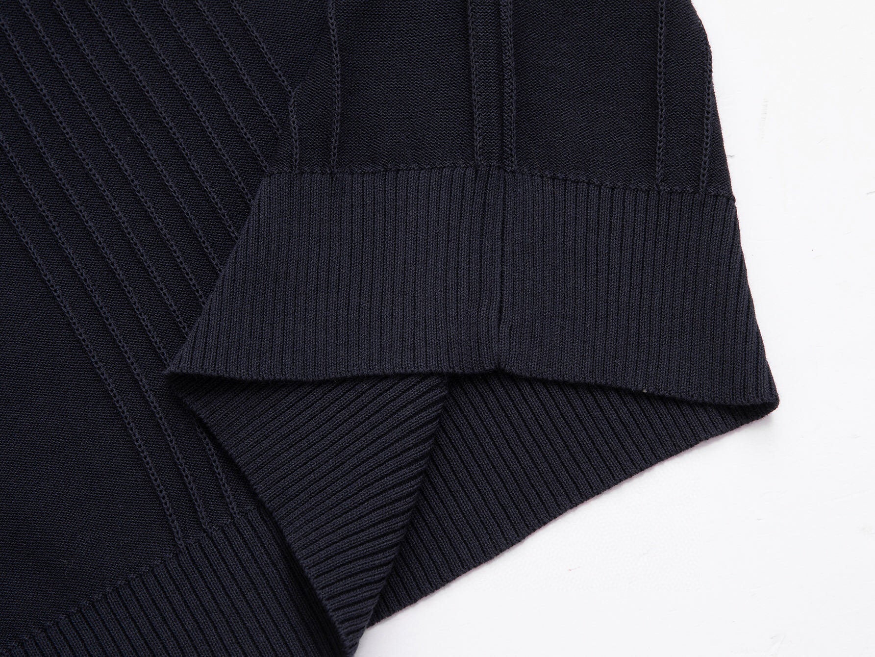 Vertical Ribbed Knit T-Shirt | Navy Blue
