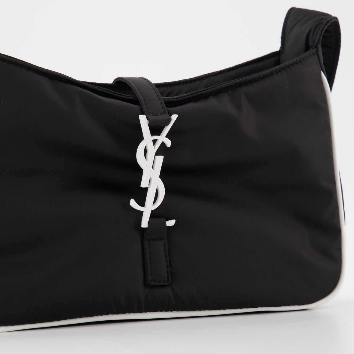 Le 5 à 7 bag