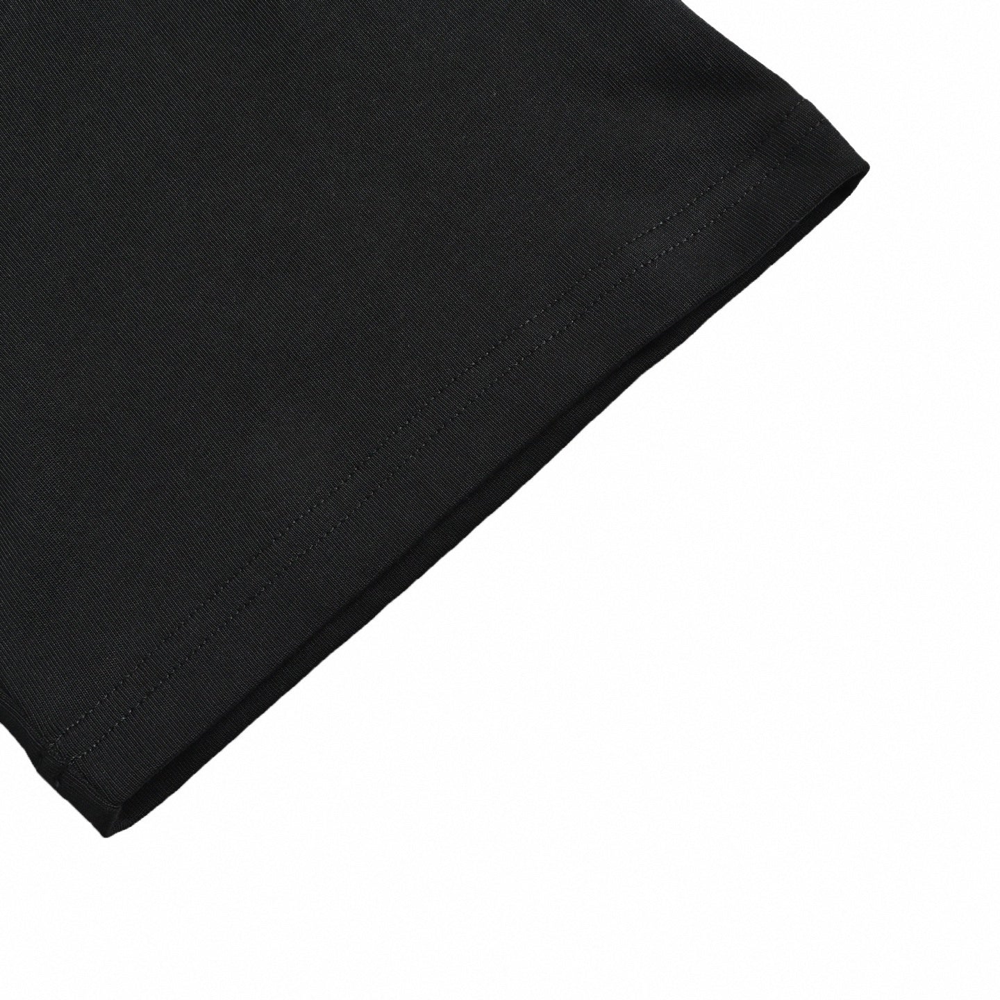 Wraparound Spray Logo T-Shirt | Black