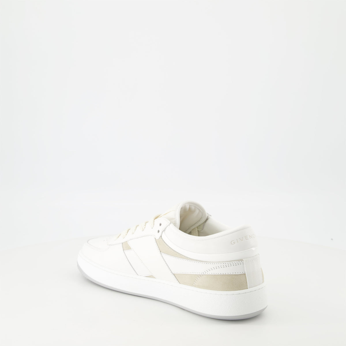 G Move Sneakers