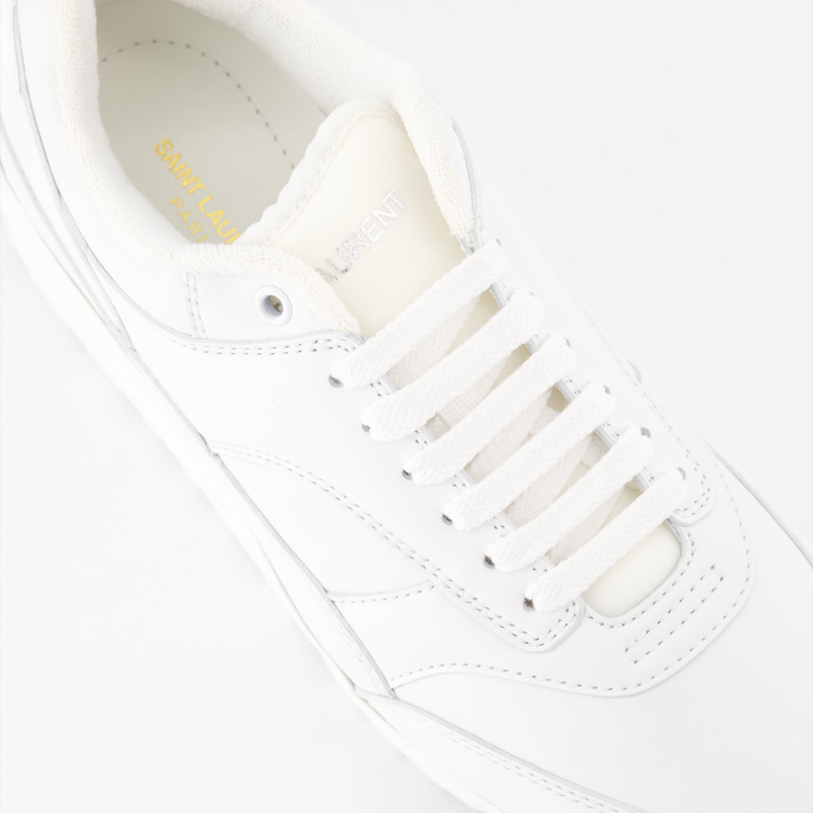 Bump Sneakers