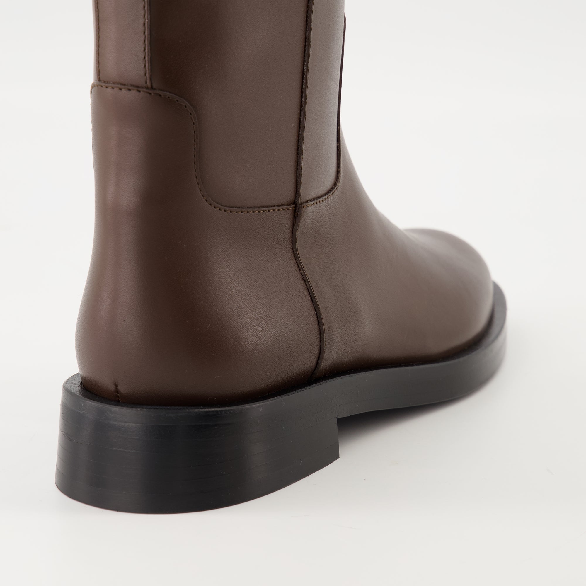 VLogo Boots