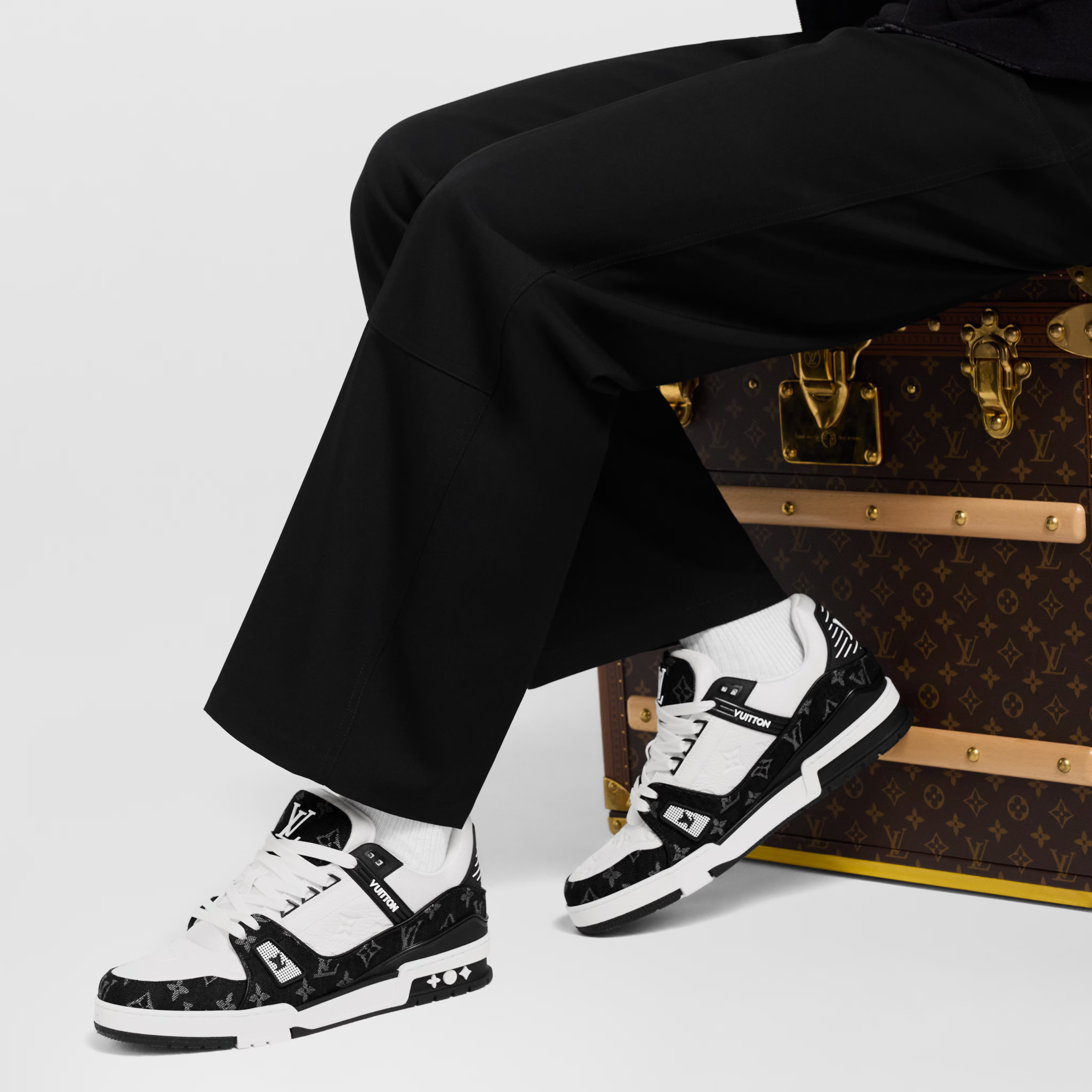 LV Trainer Sneaker | Black & Cream