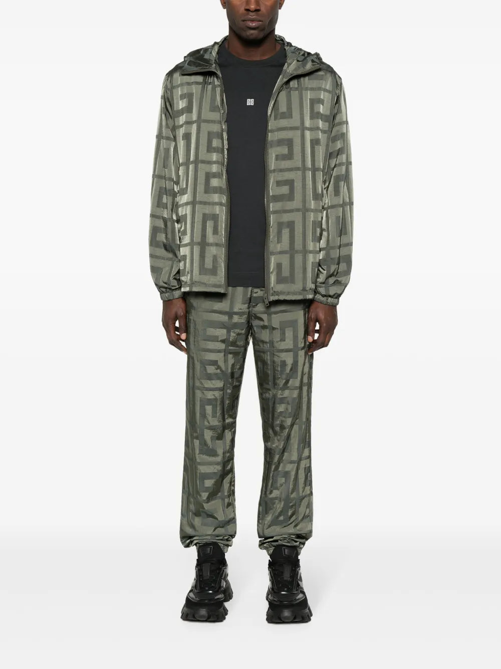4G Windbreaker