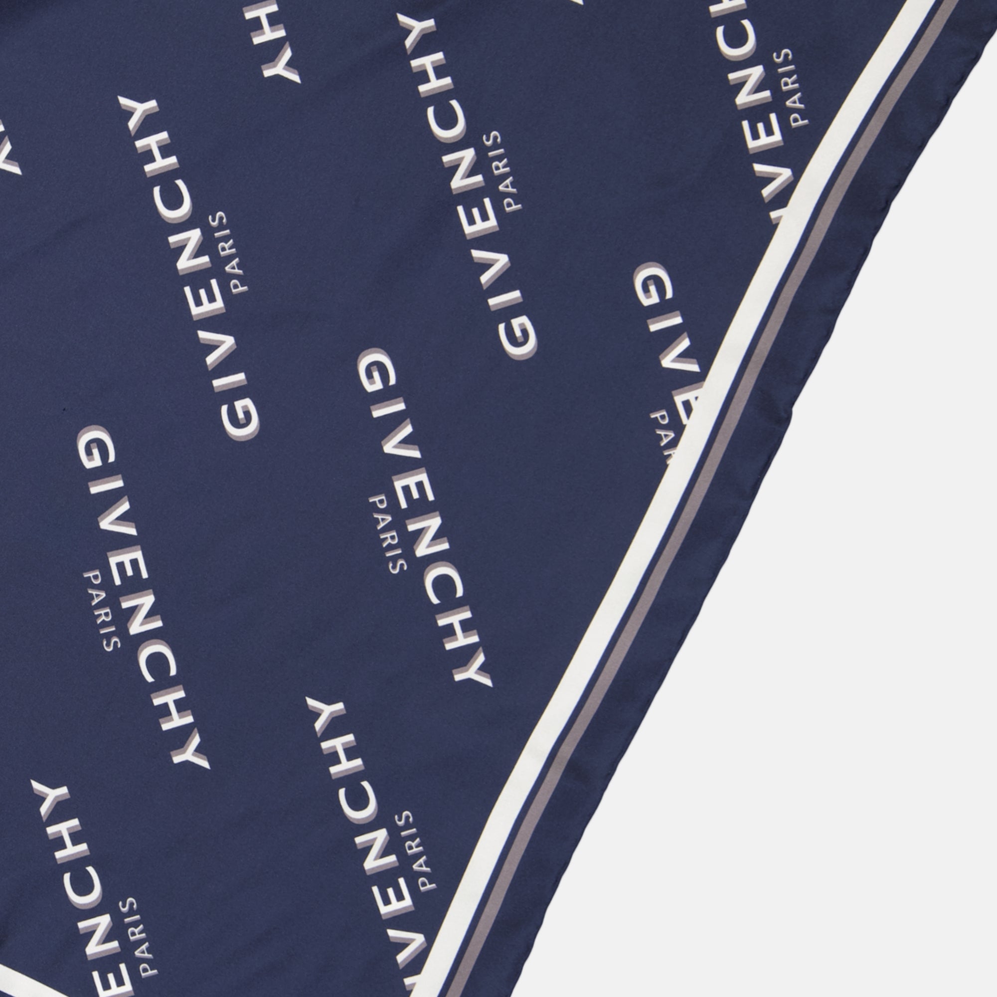 Givenchy Shadow Square