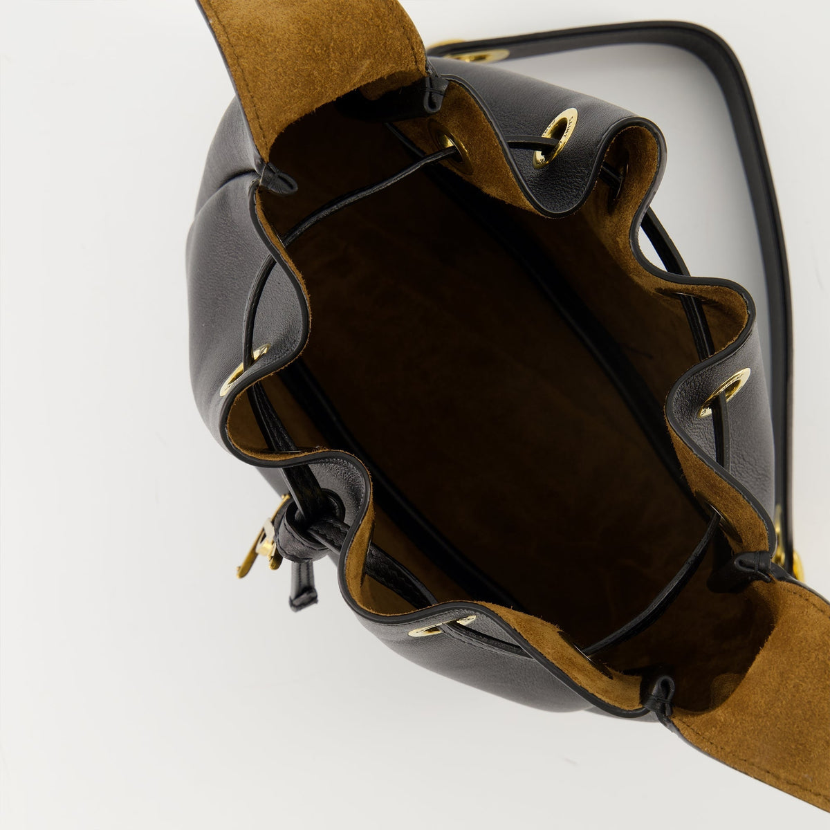 Bucket bag