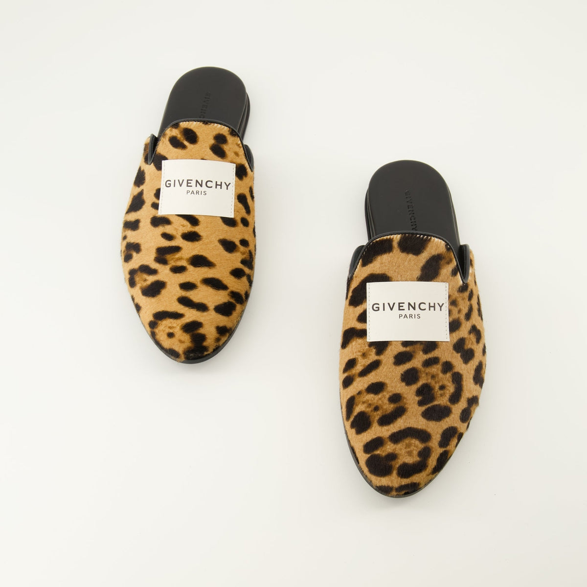 Label Flat Mules
