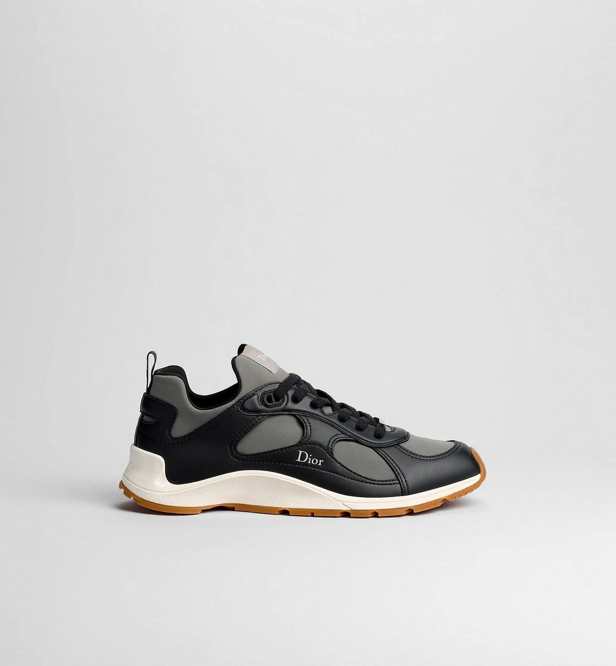 Mile Sneaker | Black & Grey