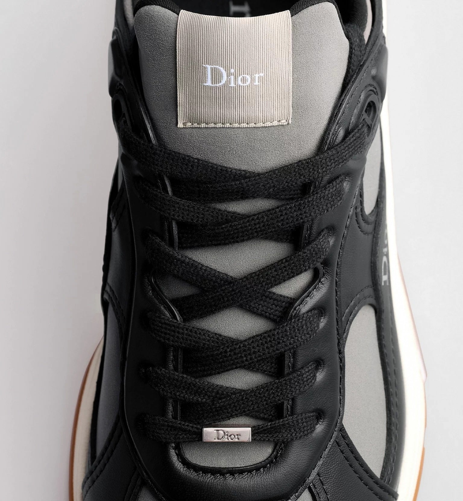 Mile Sneaker | Black & Grey