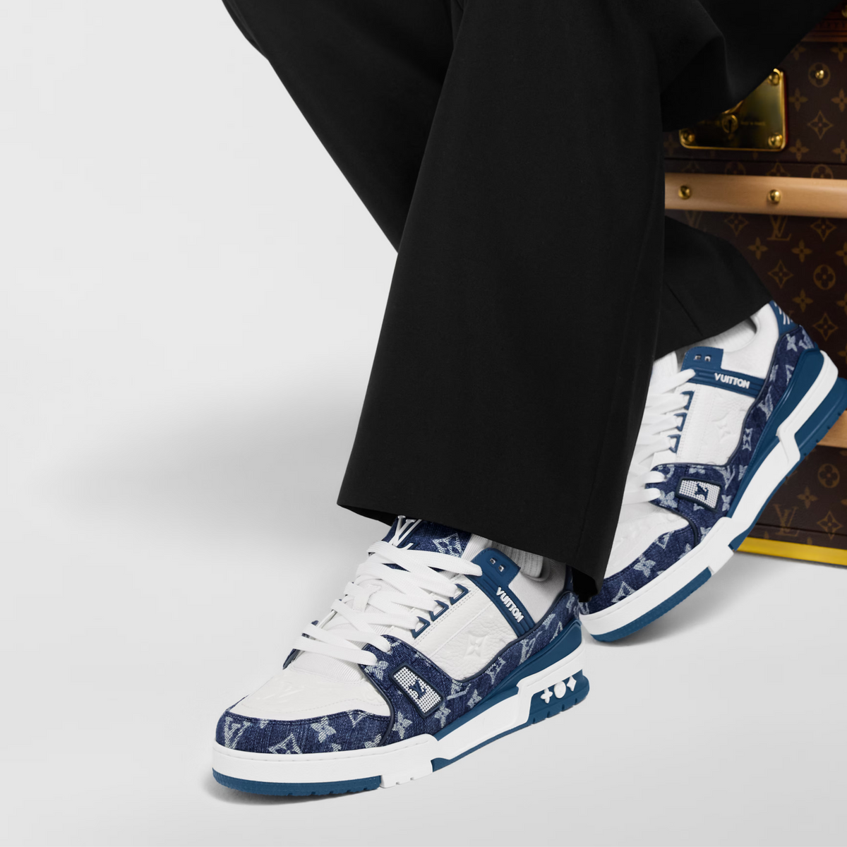 LV Trainer Sneaker | Navy & White