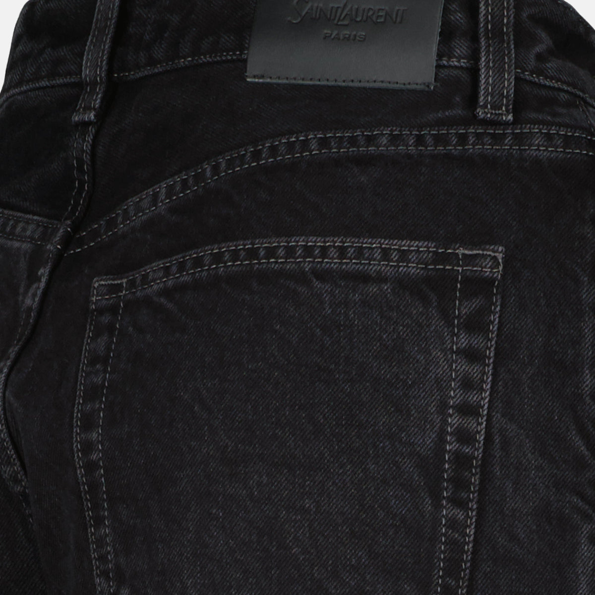 V-Waist Long Baggy Jeans