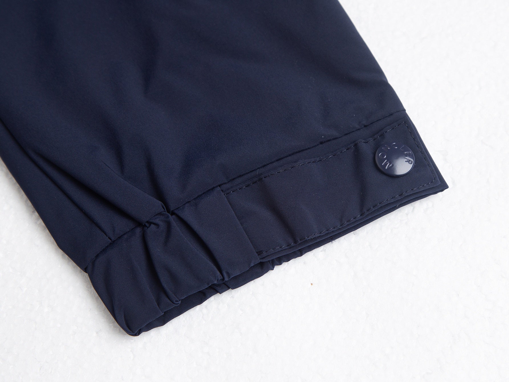 Tri-Color Stripe Hooded Windbreaker | Navy