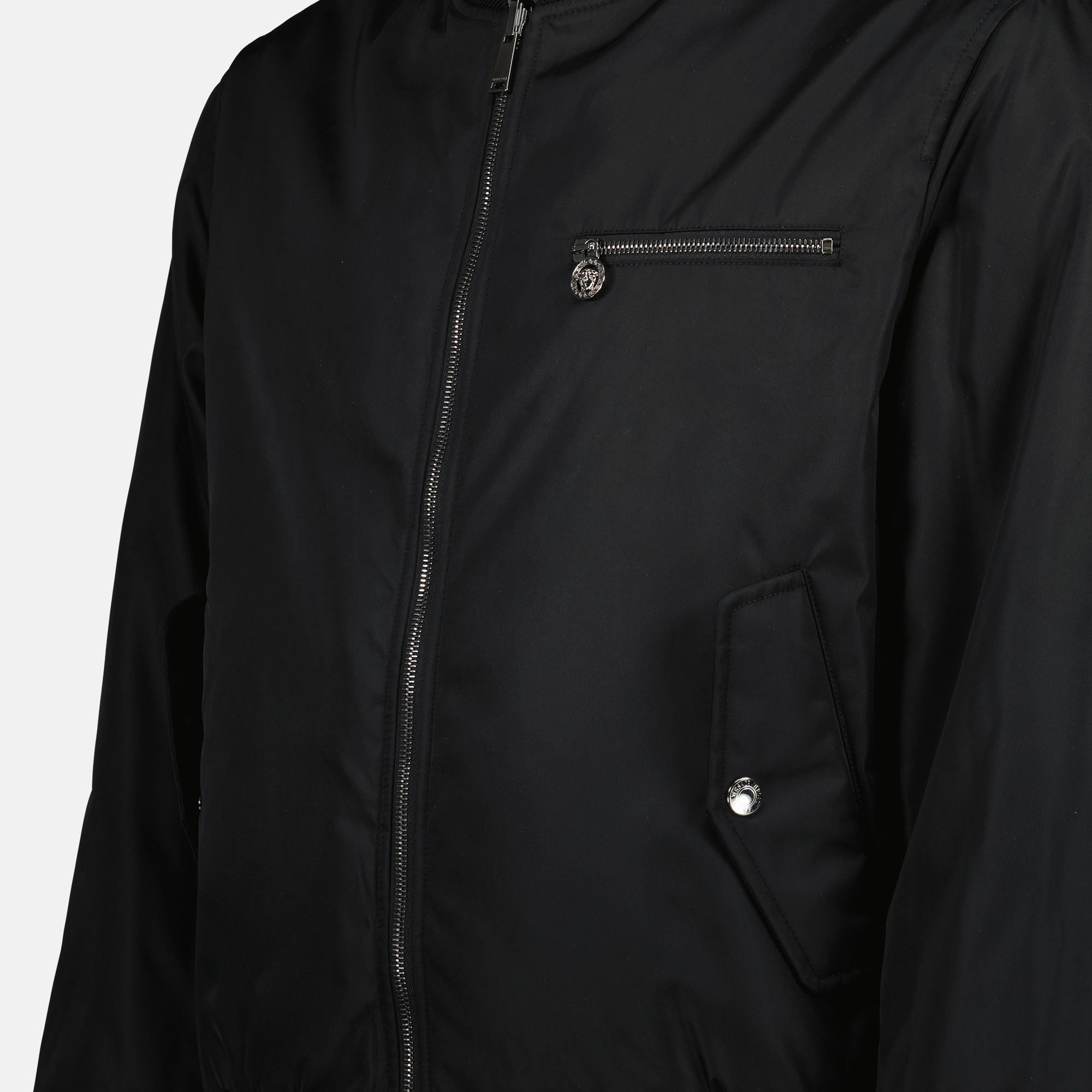 Reversible bomber jacket