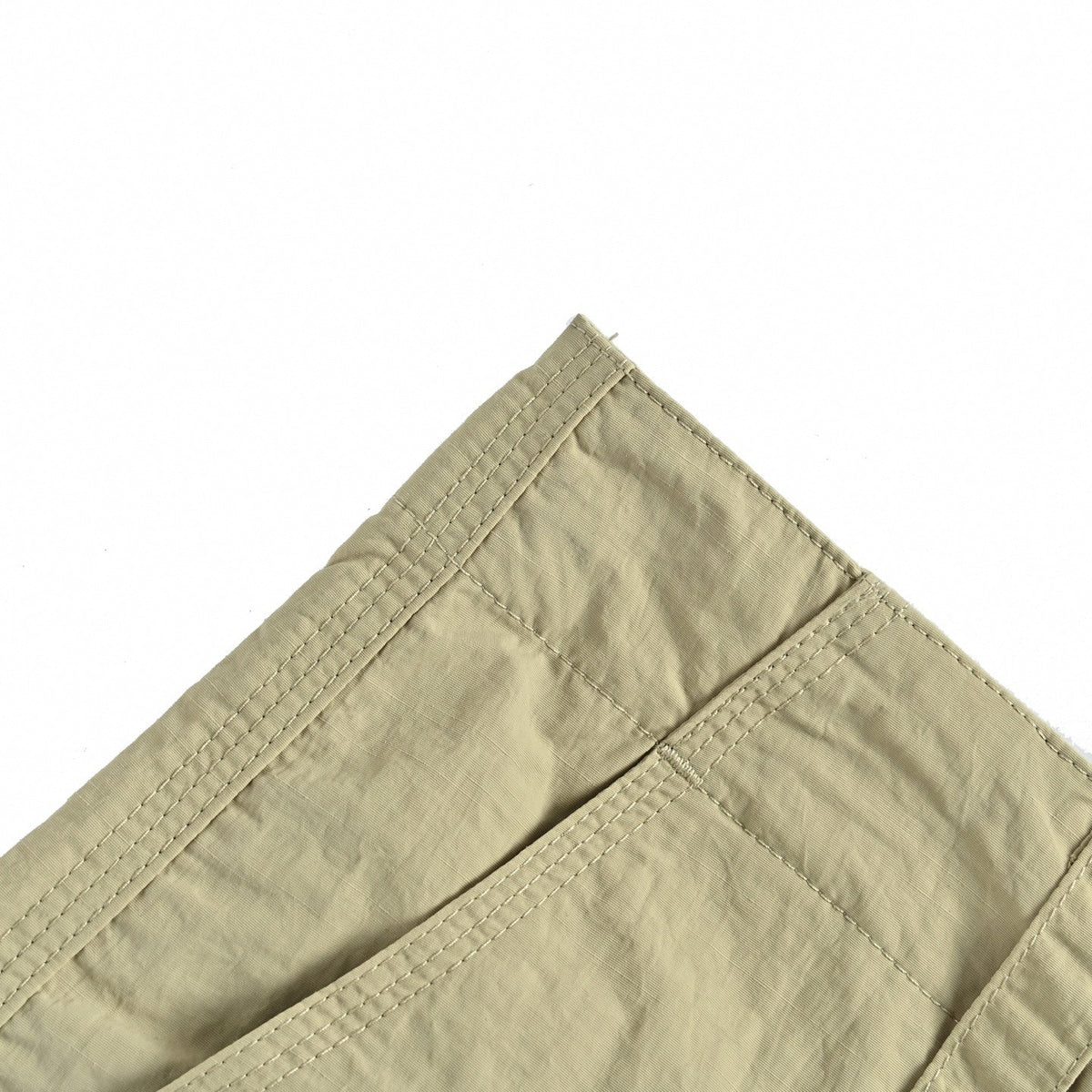 Embroidered Prorsum Knight Cargo Shorts - Beige