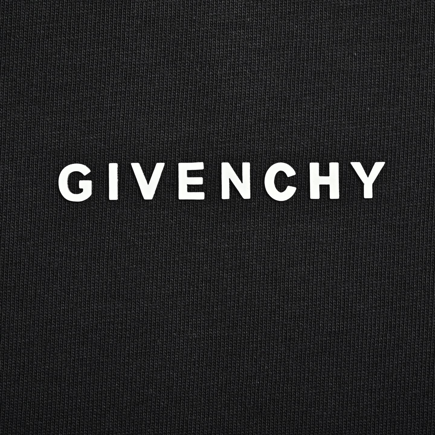 Small 4G Logo T-Shirt | Black