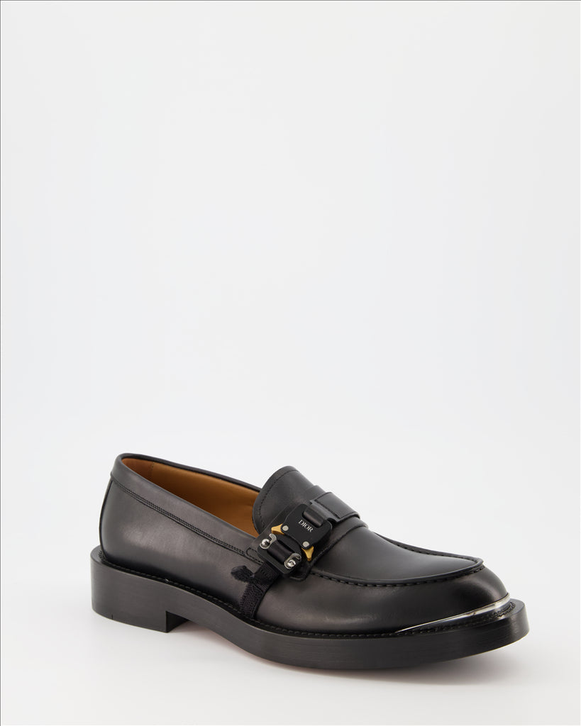 Evidence Loafers